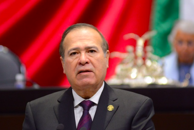 BUSCAN DIPUTADOS EXENTAR AL 100% PAGO DE REGISTROS DE TÍTULO PROFESIONAL, CÉDULA PROFESIONAL, DIPLOMA DE ESPECIALIDAD O GRADO ACADÉMICO