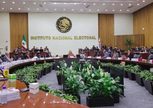 CONSEJEROS DEL INE SOLICITAN VOTAR DE NUEVO INICIATIVA DE PARIDAD