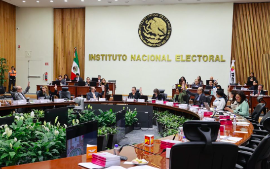 APROBÓ EL INE PAQUETE ELECTORAL PARA VOTO DE MEXICANOS EN EL EXTRANJERO