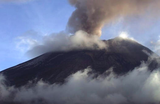 AUMENTA SU ACTIVIDAD POPOCATÉPETL REGISTRA CASI 6 HORAS DE TREMOR