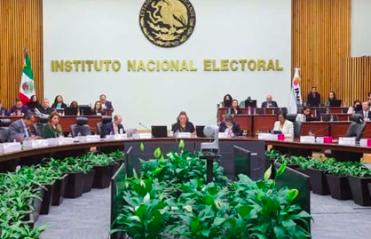 EL INE APRUEBA TRES DEBATES PRESIDENCIALES