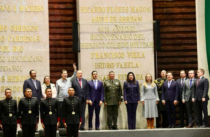 INSCRIBEN EN EL MURO DE HONOR DE LA CÁMARA DE DIPUTADOS “2023, AÑO DEL BICENTENARIO DEL HEROICO COLEGIO MILITAR”