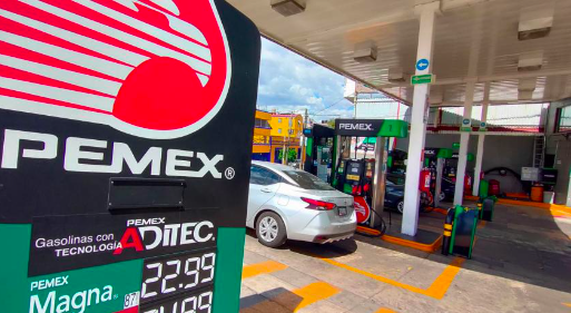 RENUNCIA DE ALONSO ANCIRA A AHMSA NO LO EXIME DEL PAGO A PEMEX DE 100 MDD