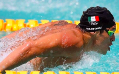 CONCEDEN AMPARO A NADADOR PARA QUE CONADE LE REGRESE BECA