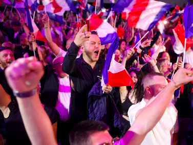 LA EXTREMA DERECHA GANA PRIMERA VUELTA DE ELECCIONES LEGISLATIVAS EN FRANCIA