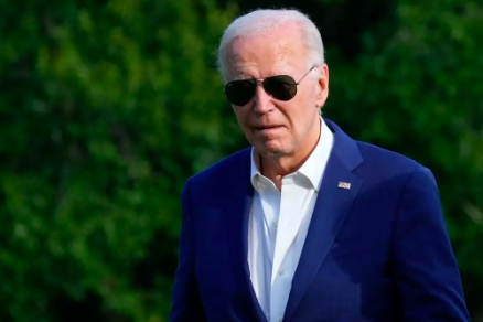 BIDEN RECHAZA EL CORO CRECIENTE EN SU PARTIDO PARA QUE SE HAGA A UN LADO