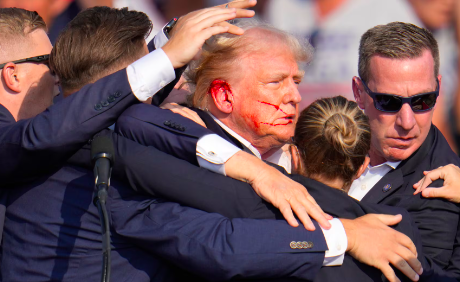 TRAS ATENTADO EN SU CONTRA, TRUMP ASISTE A CONVENCIÓN REPUBLICANA EN CALIDAD DE “HÉROE”