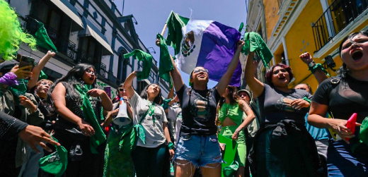 EL CONGRESO DE PUEBLA DESPENALIZA EL ABORTO VOLUNTARIO