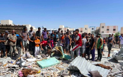 ATAQUES DEJAN MÁS DE 60 MUERTOS EN EL SUR Y CENTRO DE GAZA