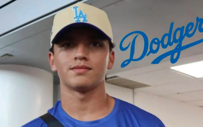 EL MEXICANO EZEQUIEL RIVERA FIRMA CON DODGERS, TIENE 14 AÑOS DE EDAD
