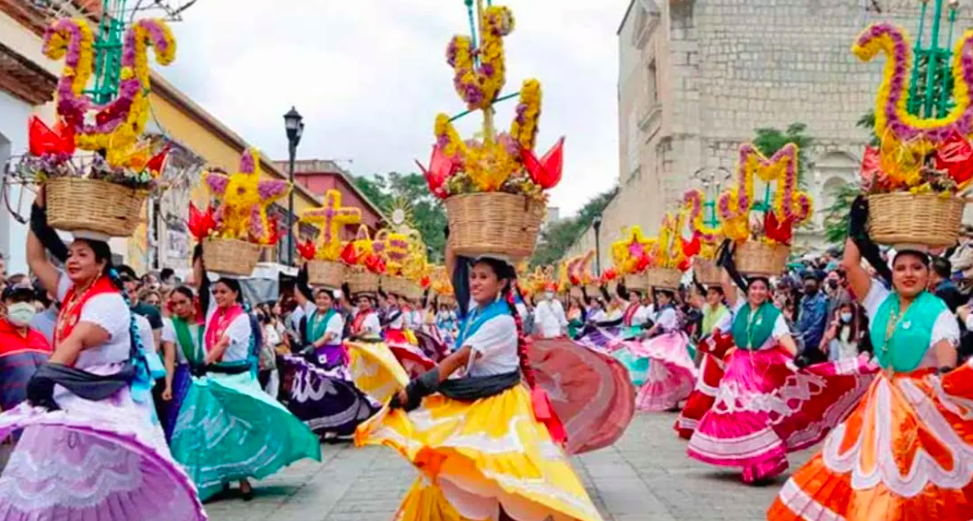 INICIAN FESTIVIDADES DE `LA GUELAGUETZA 2024` EN OAXACA