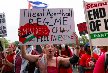 PROTESTAS DENTRO Y FUERA DEL CAPITOLIO MARCAN VISITA DE NETANYAHU A EU