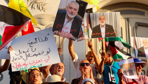 IRÁN ORDENA ATAQUE “TOTAL” CONTRA ISRAEL POR ASESINATO DEL LÍDER DE HAMÁS