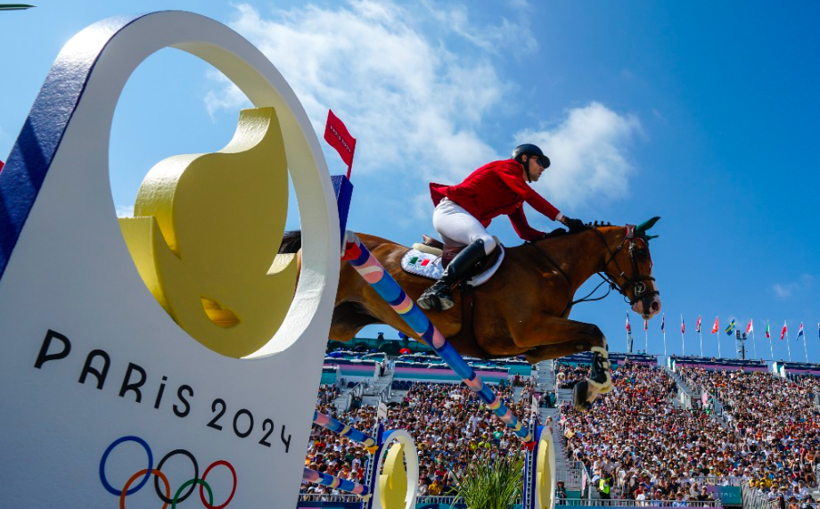 EQUIPO MEXICANO DE SALTO ECUESTRE AVANZA A LA FINAL