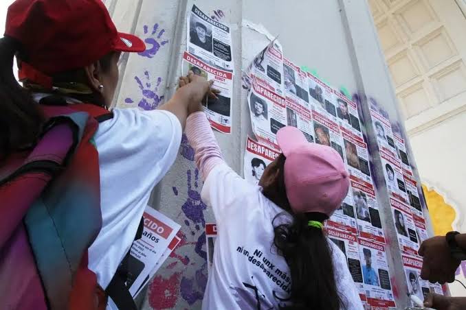 CONGRESO GUARDA MINUTO DE SILENCIO EN MEMORIA DE MADRE BUSCADORA Y SU HIJO, ACRIBILLADOS EN JALISCO