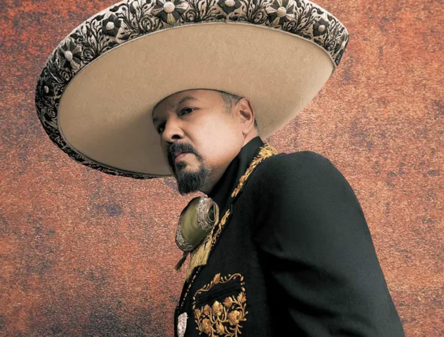 PEPE AGUILAR DEFINE SU PROPIA SUERTE Y HONRA SUS RAÍCES EN NUEVO DISCO