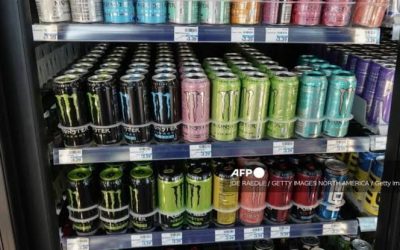 RICARDO MONREAL IMPULSA LEY PARA PROHIBIR LA VENTA DE BEBIDAS ENERGÉTICAS A MENORES