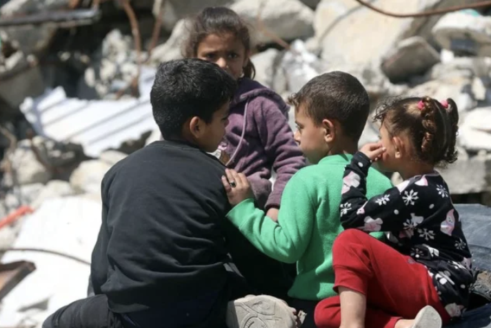 MÈXICO ESTUDIA LA POSIBILIDAD DE DAR ASILO A NIÑAS Y NIÑOS PALESTINOS HUÉRFANOS