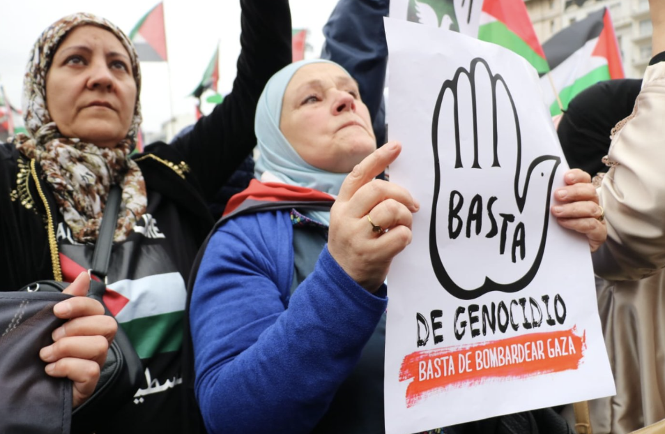REPUDIAN GENOCIDIO EN GAZA AL INSTALAR EL GRUPO DE AMISTAD MÉXICO-PALESTINA EN SAN LÀZARO