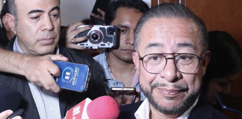 RICARDO MONREAL RESPALDA A JUZGADORES QUE FUERON ELEGIDOS POR EL VOTO POPULAR