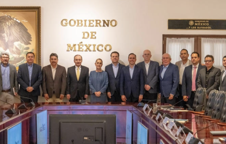 ACUERDAN SHEINBAUM Y GOBERNADORES PLAN ANTE CIERRE DE FRONTERA POR GUSANO BARRENADOR