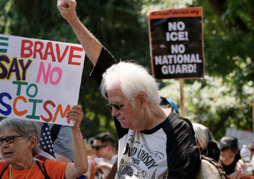 GOBIERNO DE DONALD TRUMP SUSPENDE PROTECCIÓN TEMPORAL PARA 60 MIL MIGRANTES
