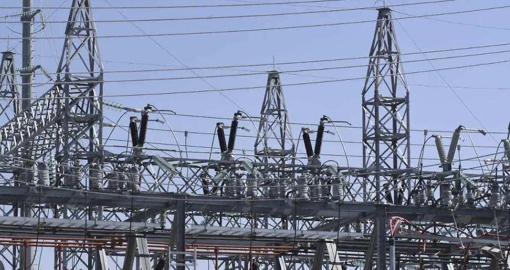 INVIERTEN 8 MMDD EN NUEVAS LÌNEAS DE TRANSMISIÒN ELÈCTRICA Y 524 NUEVAS SUBESTACIONES