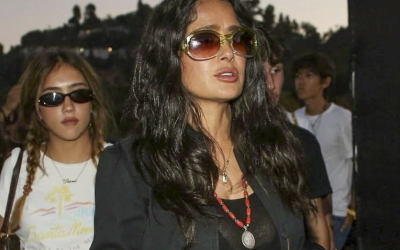 SALMA HAYEK MUESTRA EXPERIENCIA EN CONCIERTO DE OASIS JUNTO A SU HIJA VALENTINA
