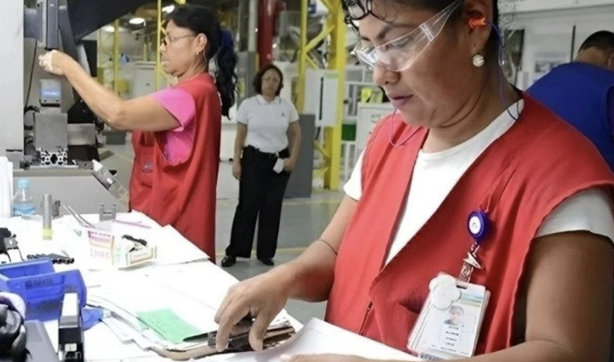 PROPONE TRUMP QUE MIGRANTES MEXICANOS CAPACITEN A TRABAJADORES DE EU «POR UN TIEMPO»