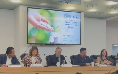 DIPUTADOS Y ESPECIALISTAS APOYAN IMPUESTOS SALUDABLES PARA PROTEGER A NIÑOS Y JÒVENES