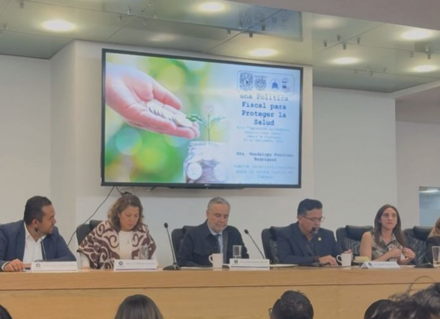 DIPUTADOS Y ESPECIALISTAS APOYAN IMPUESTOS SALUDABLES PARA PROTEGER A NIÑOS Y JÒVENES
