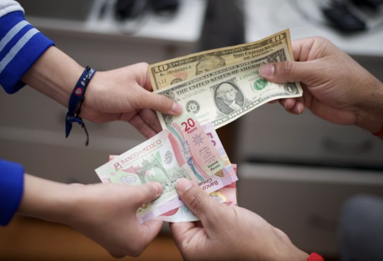 CAÍDA EN REMESAS EN 25%, PROVOCADA POR POLÍTICA MIGRATORIA DE TRUMP, AFECTA A 23 ESTADOS