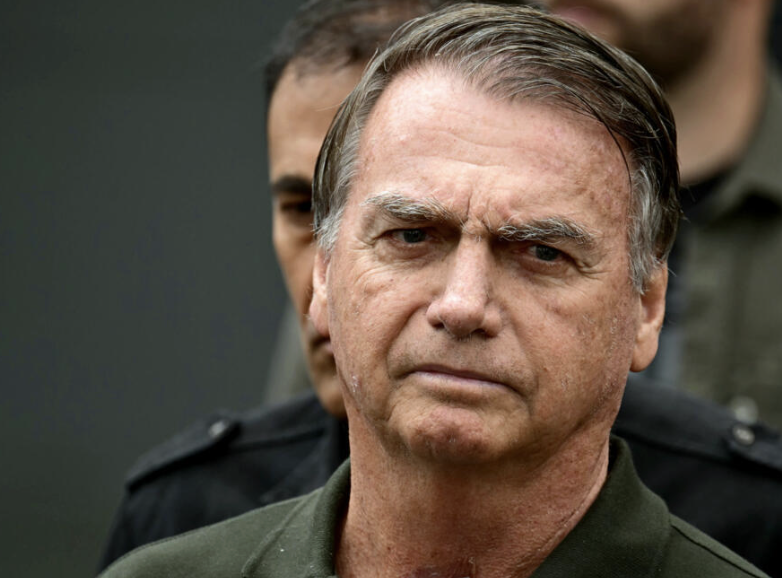 SUPREMO TRIBUNAL DE BRASIL FORMALIZA CONDENA DE 27 AÑOS CONTRA BOLSONARO POR INTENTO DE GOLPE