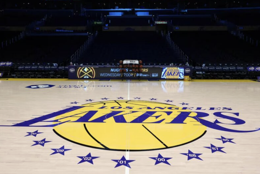 NBA APRUEBA VENTA RÉCORD DE LOS LAKERS DE LOS ÁNGELES POR 10 MIL MDD