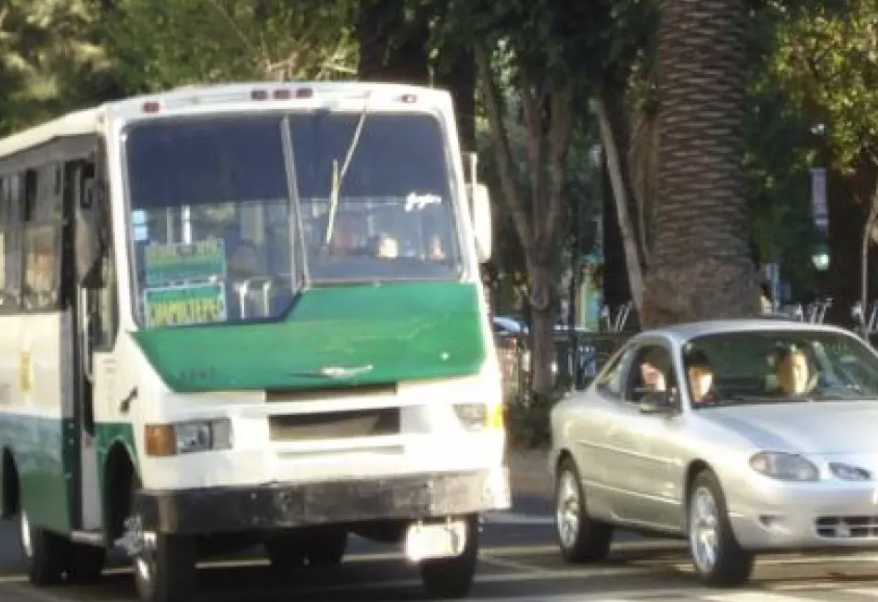 Gobierno de CDMX anuncia reglas de operación para transportistas tras aumento de tarifa de pasaje