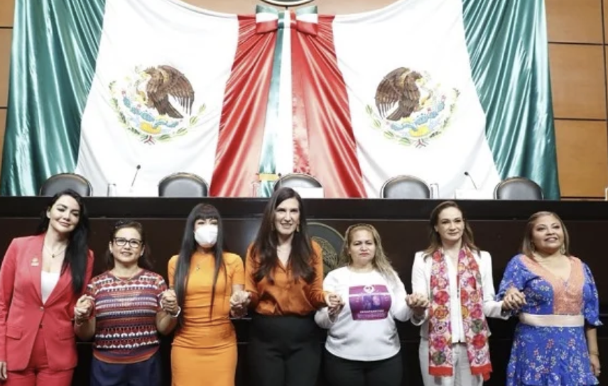 NO SE DEBEN ESCATIMAR RECURSOS PARA COMBATIR LA VIOLENCIA CONTRA LAS MUJERES: KENIA LÓPEZ RABADÁN