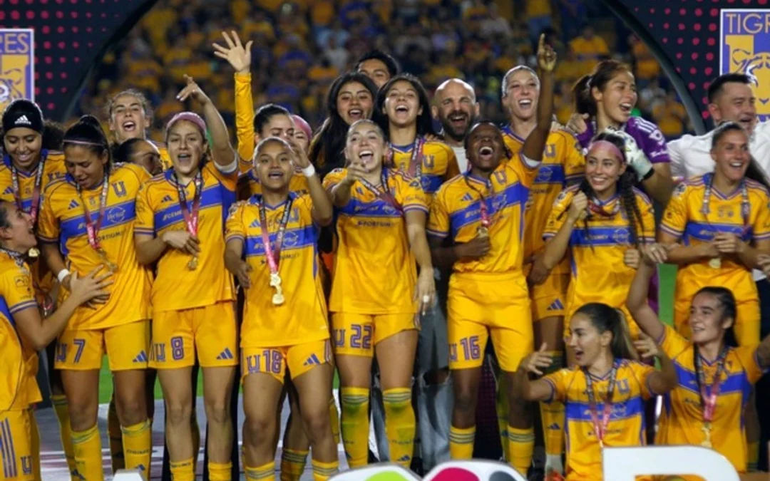 TIGRES FEMENIL VENCE AL AMÈRICA Y CONQUISTA SU SÉPTIMO TÍTULO DE LA LIGA MX