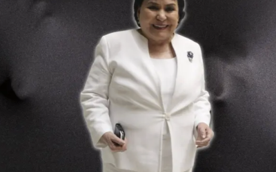 HIJA DE CARMEN SALINAS ASEGURA QUE EL ESPÍRITU DE SU MAMÁ AÚN HABITA SU CASA