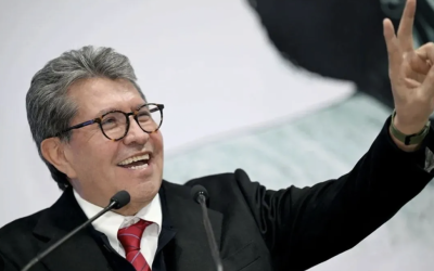AVALA RICARDO MONREAL ABRIR EL DEBATE EN SAN LÀZARO SOBRE LA POLICÍA ARMADA