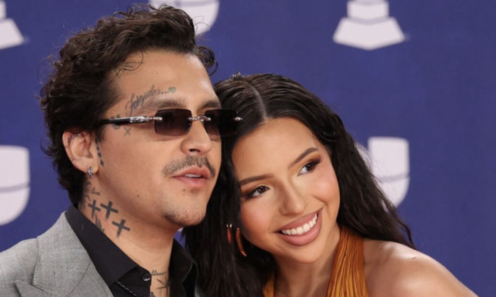 CAPTAN A CHRISTIAN NODAL Y SU ESPOSA ANGELA AGUILAR EN EL SHOW DE KANYE WEST EN LA PLAZA MÈXICO