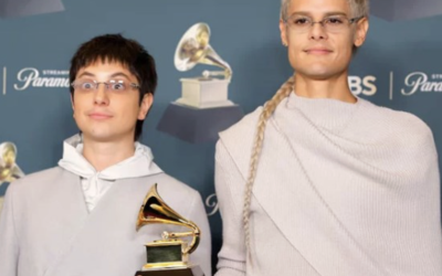 CA7RIEL & PACO AMOROSO GANAN PRIMER GRAMMY DE SU CARRERA POR SU ÁLBUM DE ROCK