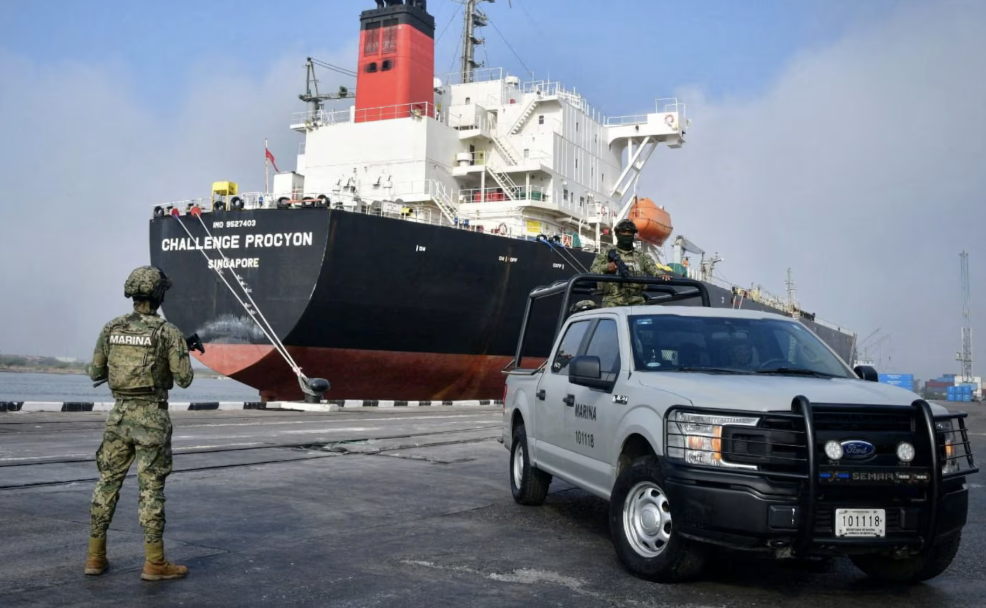 AVANZAN INVESTIGACIONES SOBRE `HUACHICOL FISCAL`; FGR Y MARINA ADVIERTEN `CERO IMPUNIDAD`