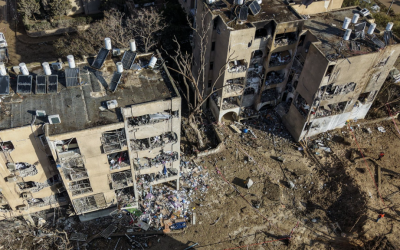 IRÁN ADVIERTE REPRESALIAS SI EU E ISRAEL ATACAN A SUS INSTALACIONES ENERGÉTICAS