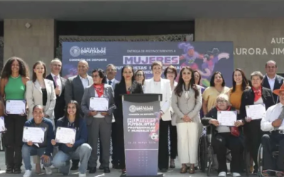 LA COMISIÓN DE DEPORTE RECONOCIÓ A MUJERES QUE HAN HECHO HISTORIA EN EL FÚTBOL