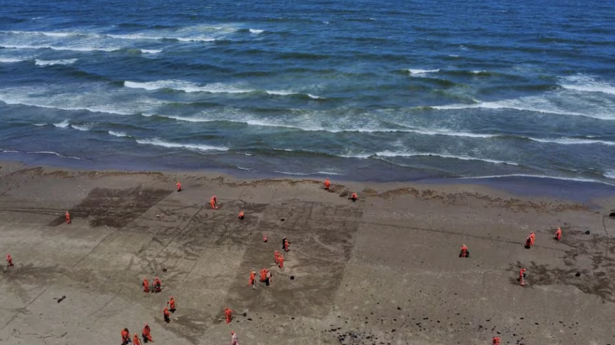 GOBIERNO FEDERAL REFUERZA ACCIONES CONTRA DERRAME DE PETRÓLEO EN EL GOLFO DE MÉXICO