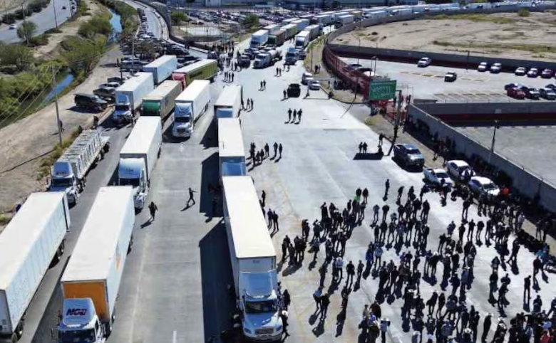 NO HAY RAZÓN PARA QUE TRANSPORTISTAS REALICEN BLOQUEOS CARRETEROS: SEGOB