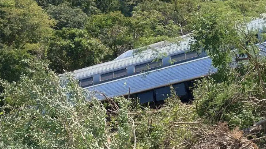 FGR CIERRA INVESTIGACIÓN DEL DESCARRILAMIENTO DEL TREN INTEROCEÁNICO; NO HAY FUNCIONARIOS EN LA MIRA