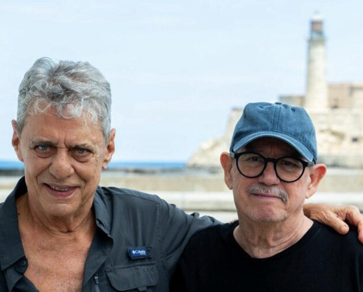 CHICO BUARQUE RESPALDA A CUBA CON SUEÑO CON SERPIENTES AL LADO DE SILVIO RODRÍGUEZ