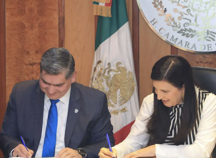 DIPUTADOS FIRMAN CONVENIO DE COLABORACIÓN CON EL TEC DE MONTERREY PARA FORTALECER TRABAJO LEGISLATIVO