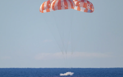 NAVE ORIÓN DE LA MISIÓN ESPACIAL ARTEMIS II AMERIZA CON ÉXITO EN EL OCÉANO PACÍFICO